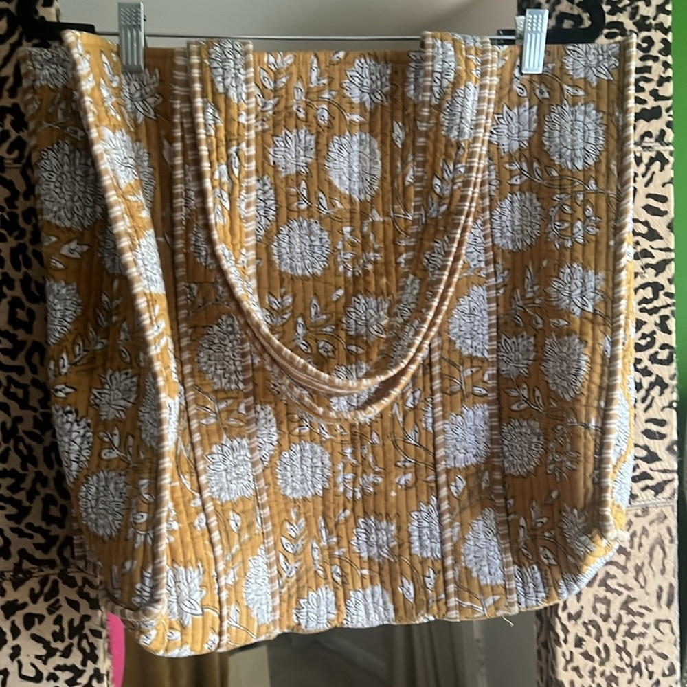 Floral Embroidered Shopper
